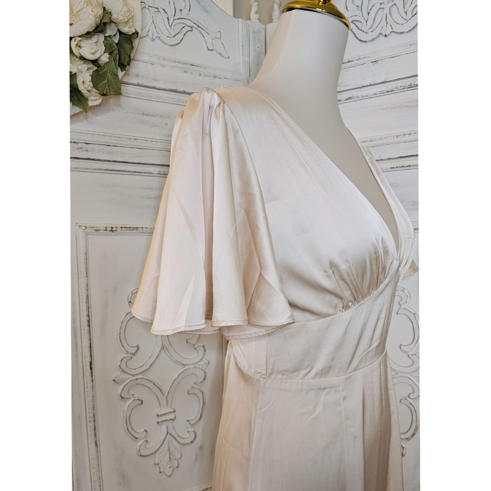 Dress Forum Cream Maxi Dress with Flutter Sleeves - Picture 3 of 8